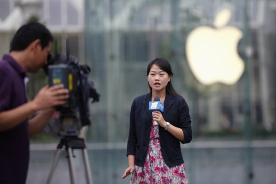 Image: TV journalist in Shanghai