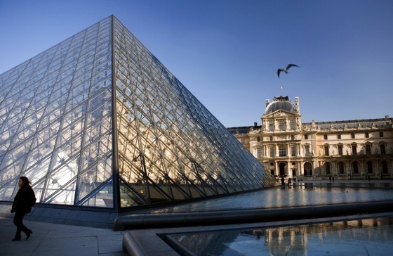 Image: The pyramid of the Louvre