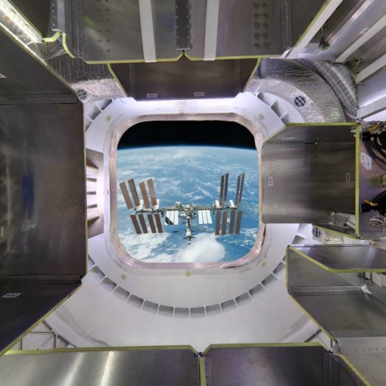 Image: Panorama from SpaceX Dragon