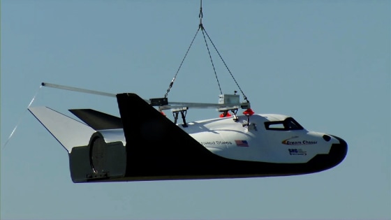 Dream Chaser space plane passes its first flight test