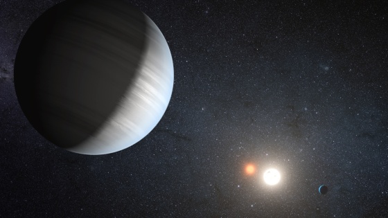 Image: Artist's illustration of the alien solar system Kepler-47