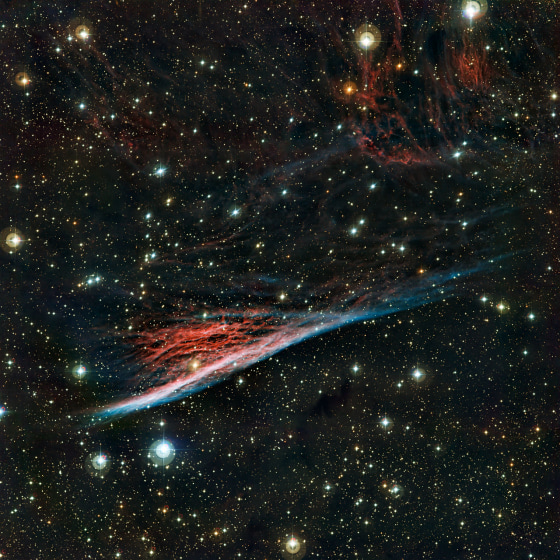 Speedy 'witch's broom' nebula dazzles in spectacular photo
