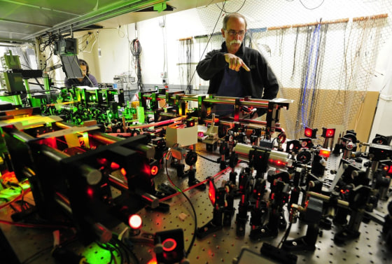 Image: David Wineland in lab