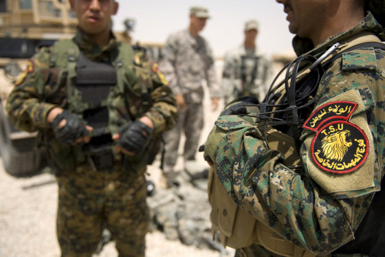Image: Iraqi Army soldiers alongside US troops in Talll, Iraq