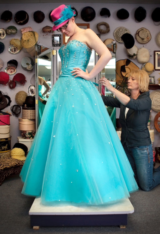 light blue prom dresses 2024 Sexy Tight Strapless Light Blue Long Mermaid Prom Dress – Dressself