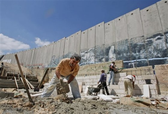 MIDEAST ISRAEL PALESTINIANS POPE THEATER