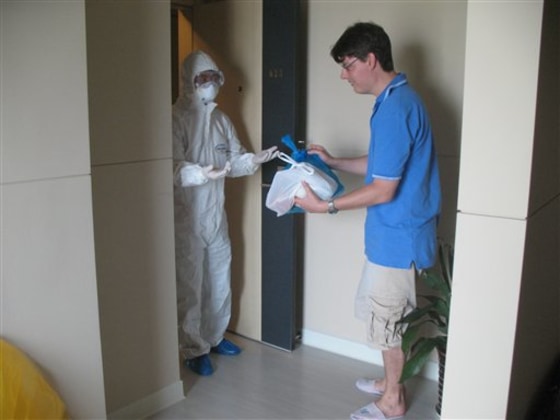 CHINA SWINE FLU A WEEK IN QUARANTINE