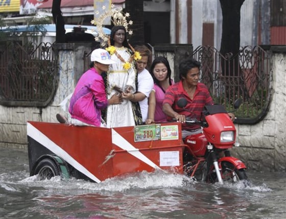 APTOPIX Philippines Storm
