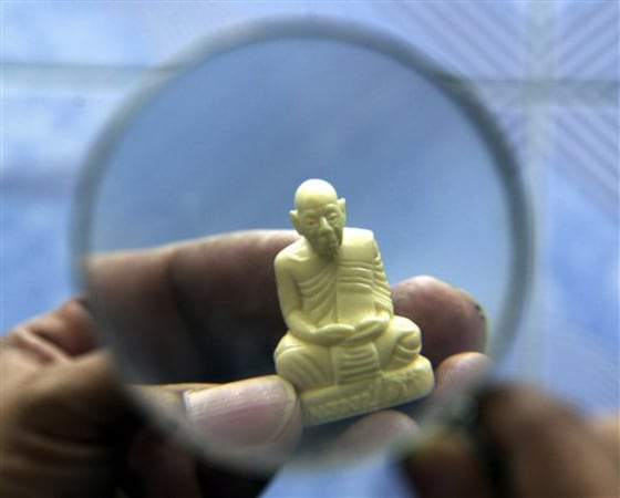 Thailand Ivory Bazaar