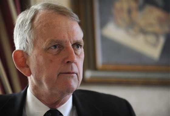 Dodd Challenger Simmons