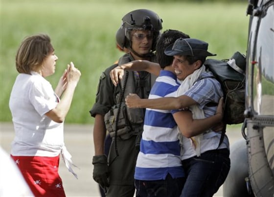 APTOPIX Colombia Hostages