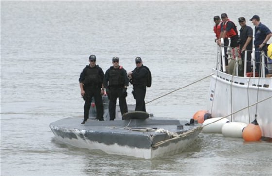 APTOPIX Costa Rica Drug Submarine
