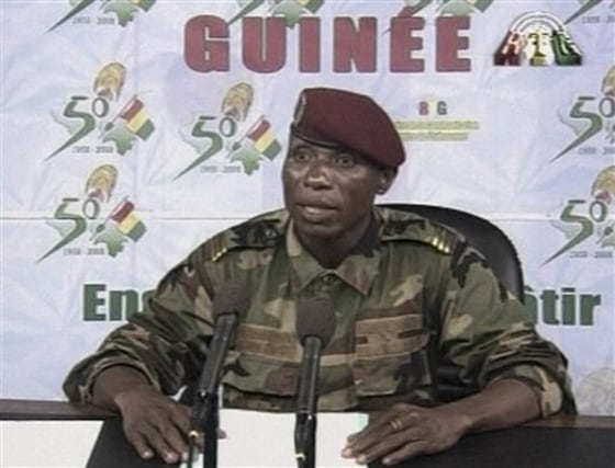 CORRECTION APTOPIX Guinea Coup