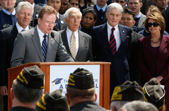 House And Senate Members Rally For Post 9/11 GI Assistance Act