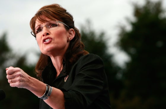Palin Leads Campaign Rally In Virginia