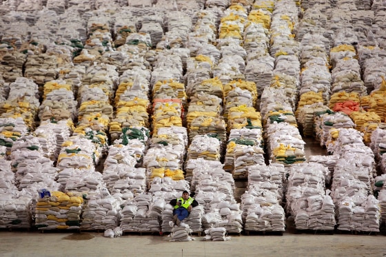 Snow Storm Puts Fargo Area Residents In Limbo As Flood Waters Freeze