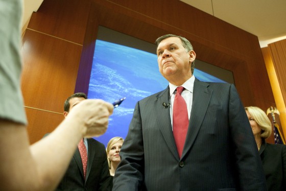 Sen. Mel Martinez (R-FL) Announces His Resignation