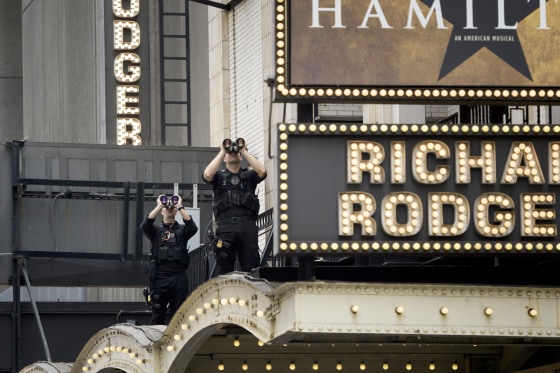 Obama attends matinee performance of Broadway s Hamilton