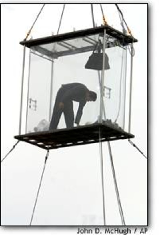 Illusionist Faces Tough London Crowd