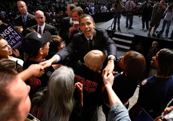 Image: Obama Campaigns In Texas Ahead Of Democratic Primary