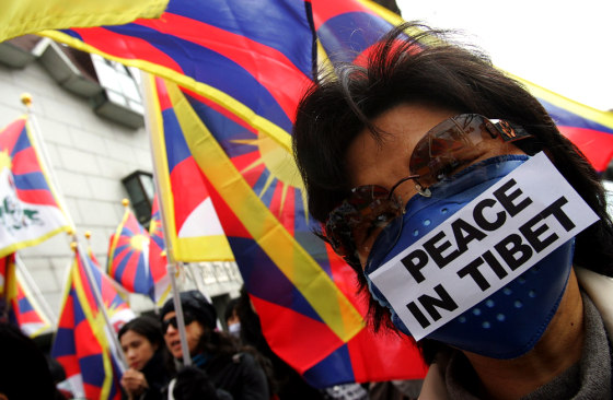 Image: Pro-Tibet Protesters