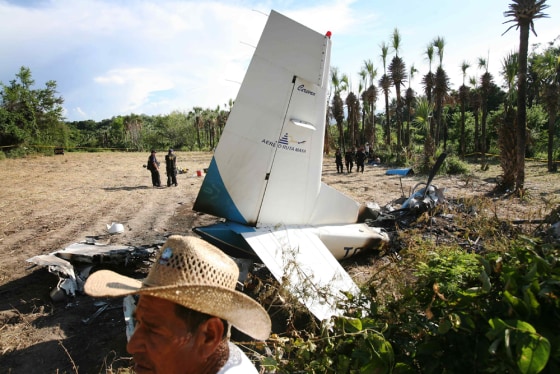Image: Guatemala plane crash