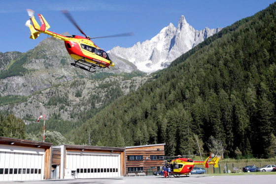Image: Search helicopterin Chamonix
