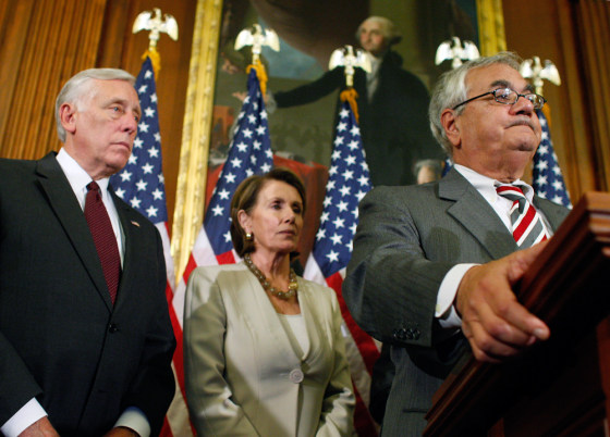 Image: House Financial Services Committee Chairman Frank (D-MA) speaks