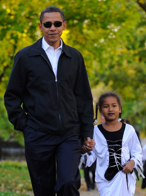 Image: Barack Obama with his daughter Sasha