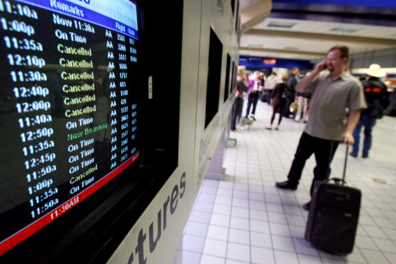 Image: Flight cancellations