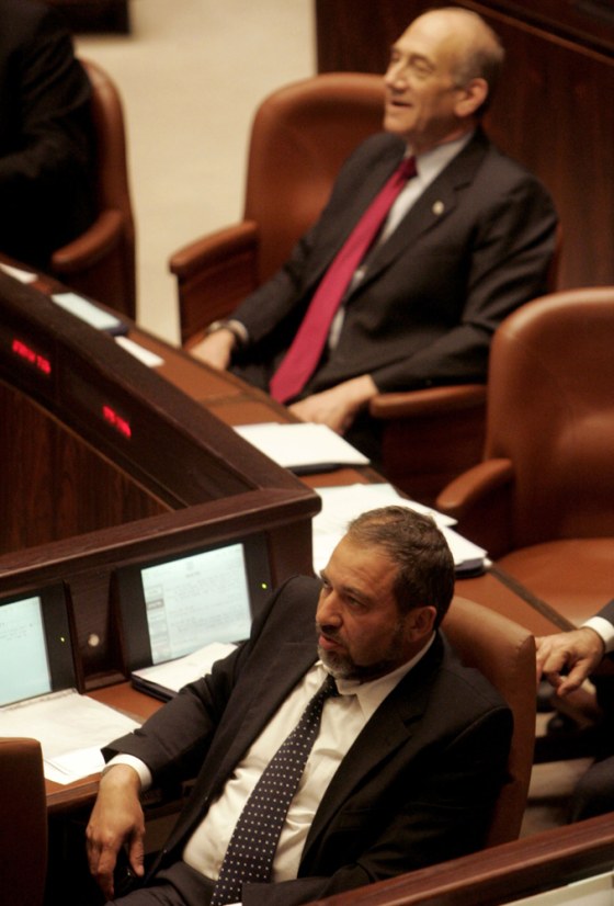 Ehud Olmert, Avigdor Lieberman