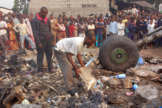 Image: Airplane crash in Congo