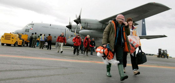Image: Survivors from the Explorer cruise ship arrive at the airport in Punta Arenas