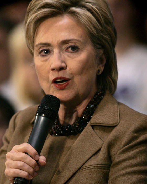 Democratic presidential candidate Senator Hillary Clinton (D-NY) speaks to supporters during a campaign stop at the Ankeny Campus in Ankeny, Iowa