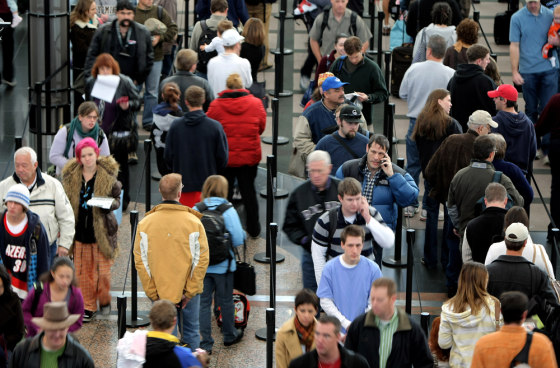 Image: Thanksgiving travelers