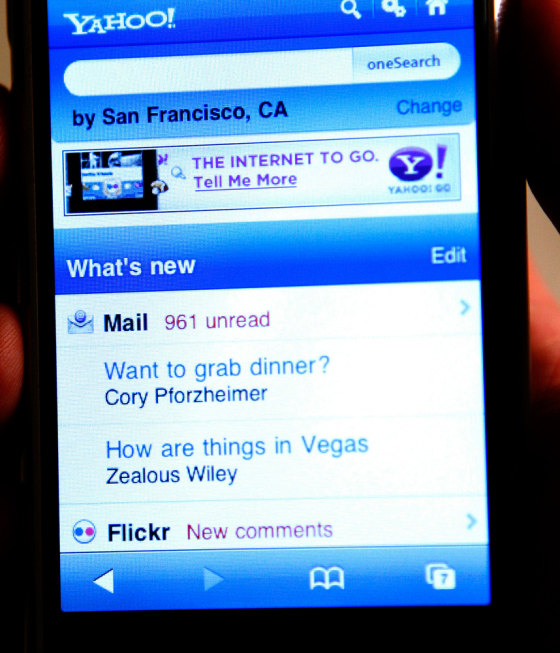 Yahoo hopes to outshine rivals on mobile