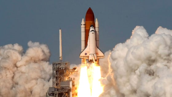 Image: Space Shuttle Atlantis Launches