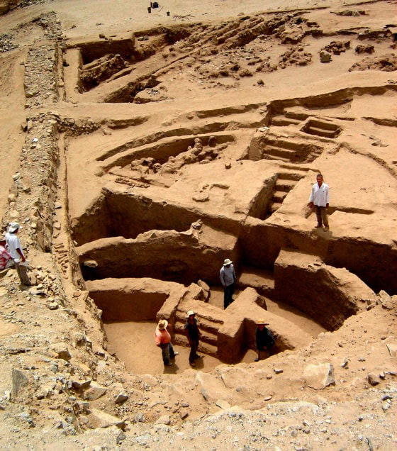 Image: The ruins of Sechin Bajo