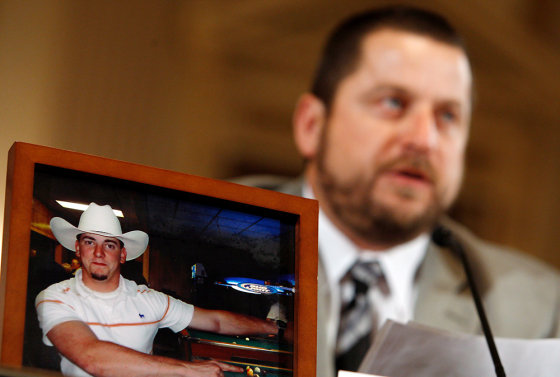 Image: Congressional hearing on high rate of Veteran suicides