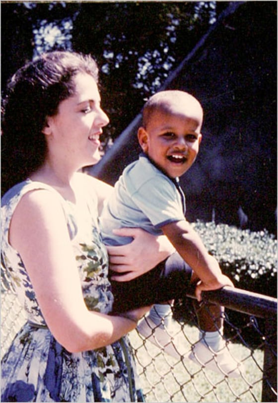 Image: Stanley Ann Dunham Soetoro with son Barack in Hawaii.