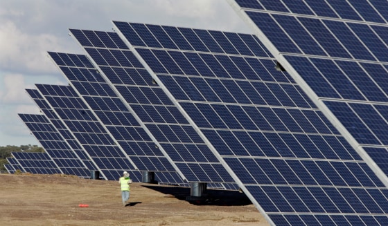 Image: Solar plant in southern Portugal