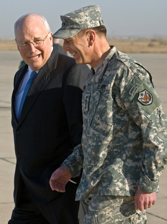 Image: US Vice President Dick Cheney visits Iraq