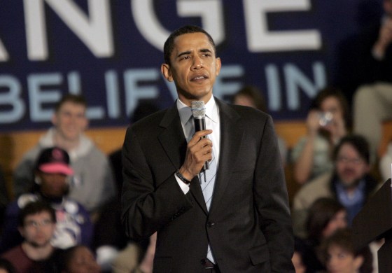 Image: Barack Obama at a Town Hall Meeting in Monaca, Pennsylvania