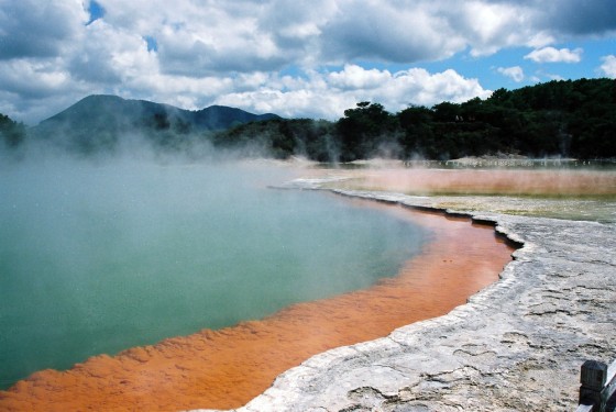 The “Champagne Pool” at Wai-O-Tapu thermal wonderland park, Rotorua, New Zealand.