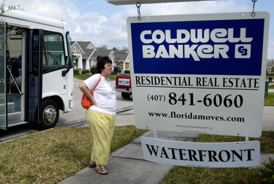 Image: Foreclosure bus tour