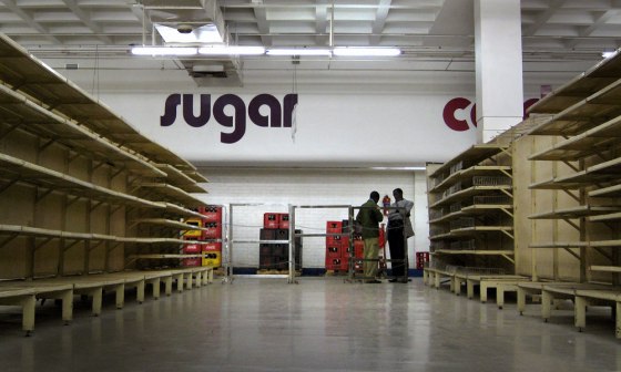 Image: Supermarkets Stand Near Empty As Economy In Tailspin