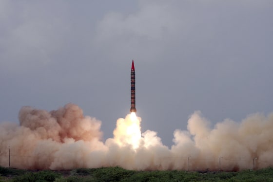 Image: A Hatf-VI (Shaheen-II) missile takes off during a test flight in Pakistan