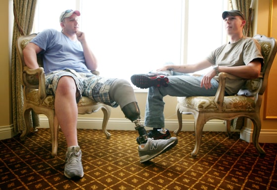 Image: Vets relax in Las Vegas