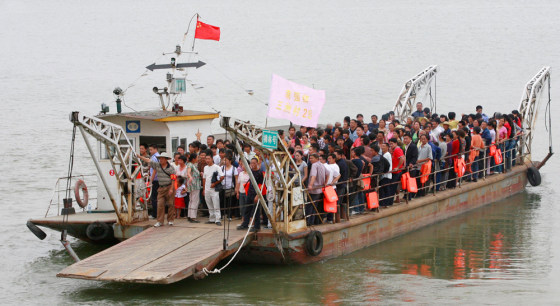 Image: Local residents are evacuated