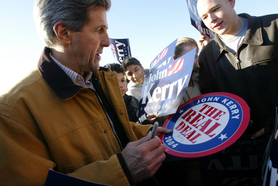 Kerry Trying To Gain Last Minute Votes In Iowa